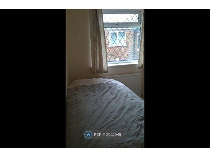 3 Bedroom End Terrace House To Rent In Clewer Fields, London, SL4