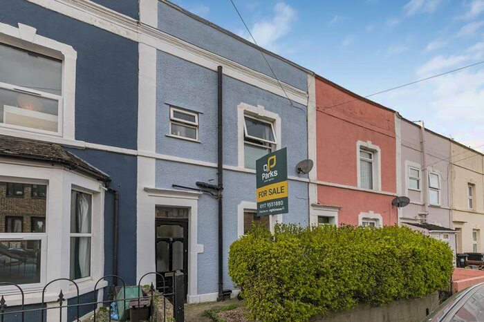 3 Bedroom Terraced House To Rent In Redfield, Bristol, BS5