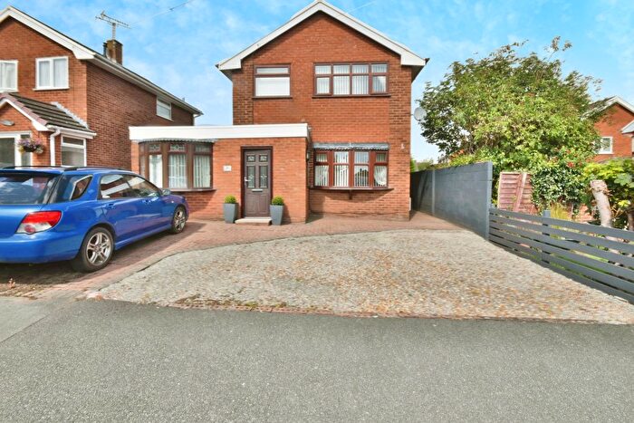 4 Bedroom Detached House For Sale In Pine Close, Summerhill, Wrexham, LL11