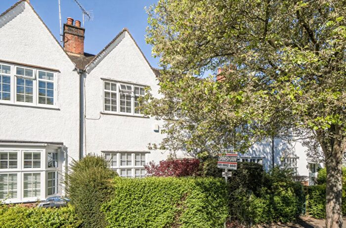 3 Bedroom Terraced House For Sale In Denison Road, Ealing, W5