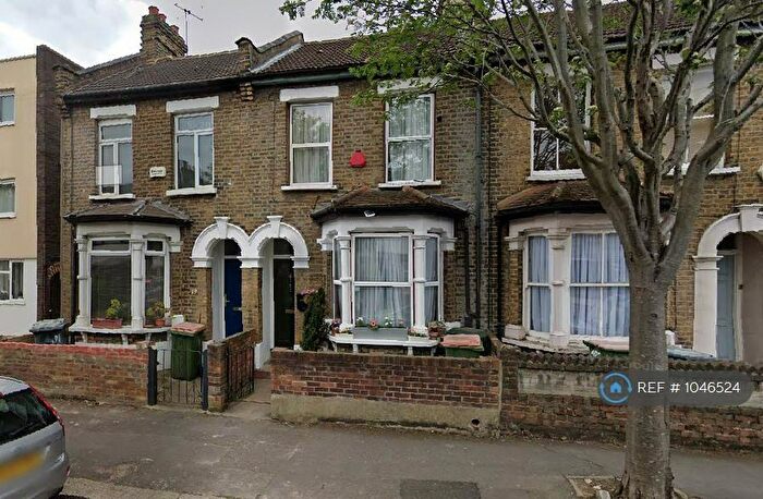 3 Bedroom Terraced House To Rent In Corporation Street, London, E15