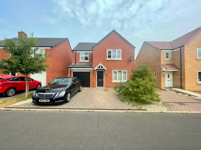 4 Bedroom Detached House To Rent In Tailor Place, Hethersett, NR9