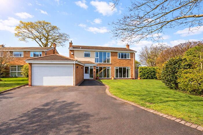 4 Bedroom Detached House For Sale In Barcheston Road, Knowle, Solihull, B93
