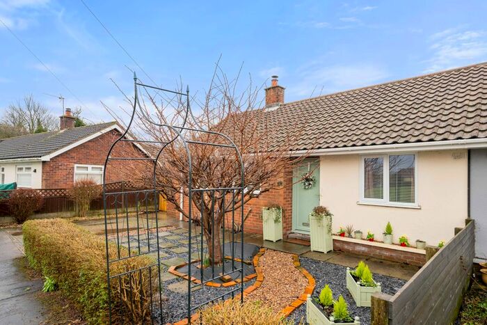 2 Bedroom Semi-Detached Bungalow For Sale In Bede Crescent, Benington, Boston, PE22