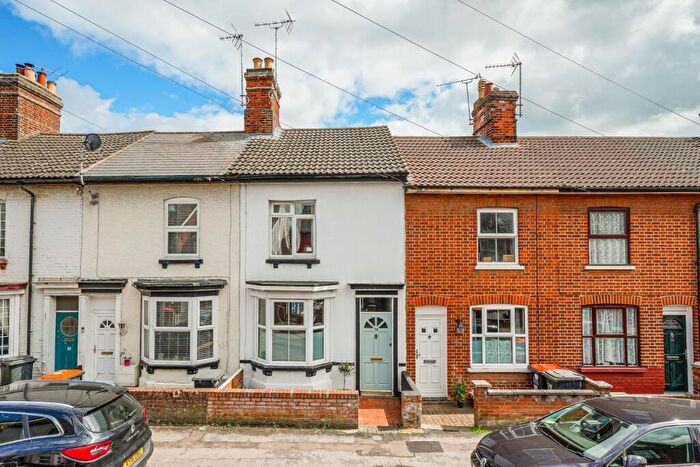 3 Bedroom Terraced House For Sale In Vandyke Road, Leighton Buzzard, LU7