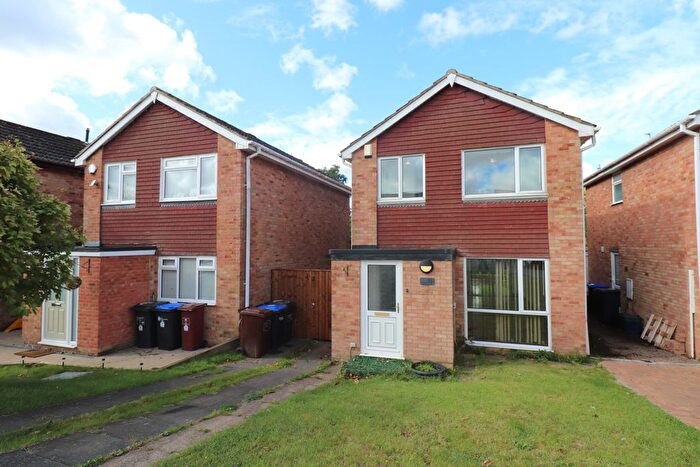 3 Bedroom Detached House To Rent In St Johns Avenue, Kingsthorpe, Northampton, NN2