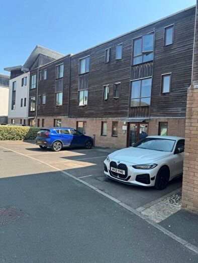 2 Bedroom Flat To Rent In Cowleaze, Chippenham, SN15