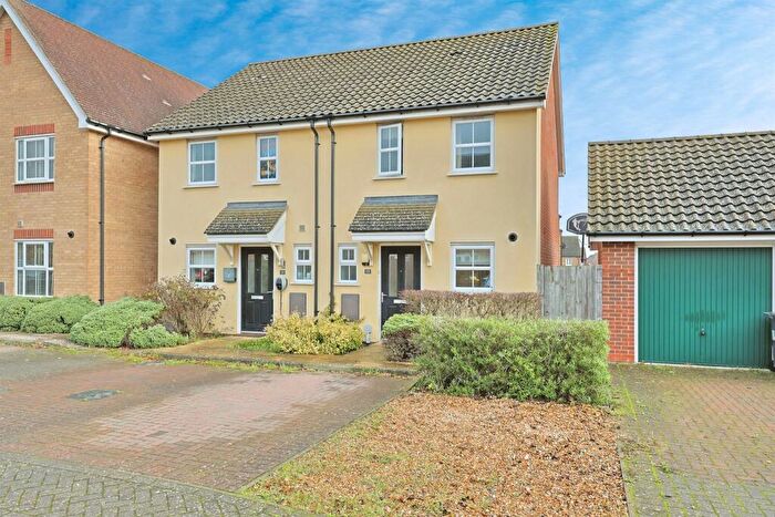 2 Bedroom End Of Terrace House For Sale In Blackberry Way, Swaffham, PE37