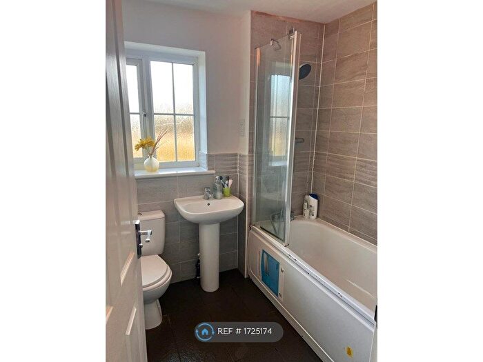 4 Bedroom Detached House To Rent In Colossus Way, Norwich, NR5