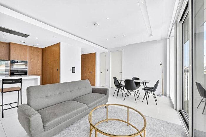1 Bedroom Flat To Rent In Sugar Quay, Water Lane, EC3R