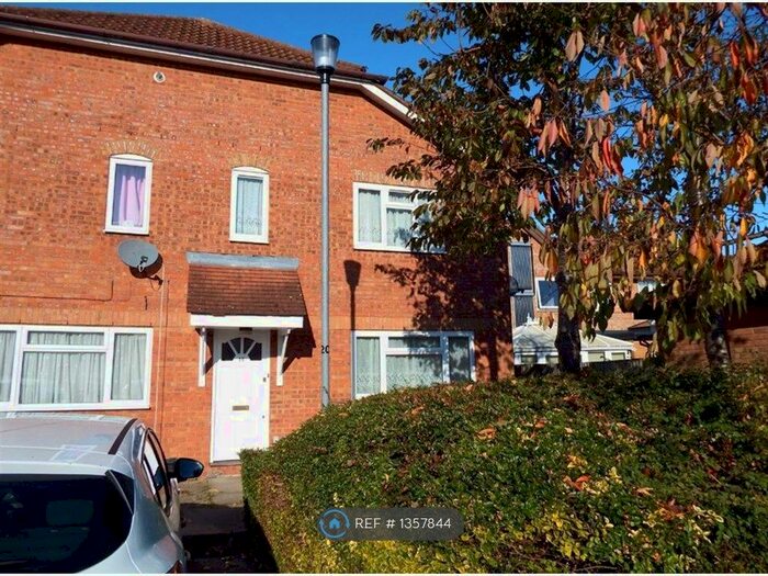 2 Bedroom Terraced House To Rent In Colwyn Close, Stevenage, SG1