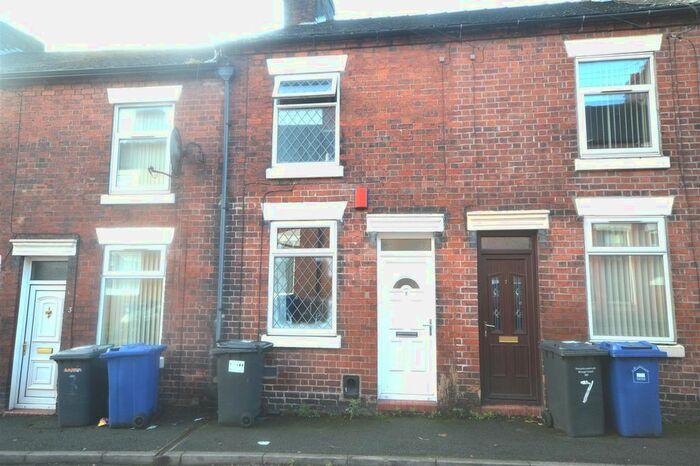 2 Bedroom Property To Rent In John Street, Newcastle-Under-Lyme, ST5