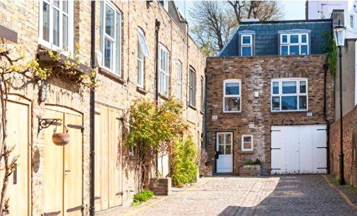 3 Bedroom Mews To Rent In Dunworth Mews, London, W11