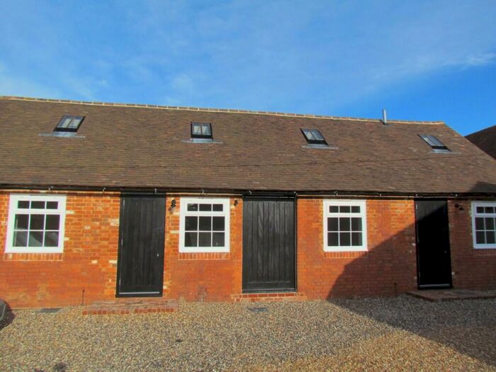 2 Bedroom Terraced House To Rent In Bishopsland, Dunsden, RG4