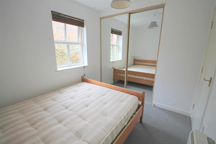 2 Bedroom Flat To Rent In Jellicoe Avenue, Stoke Park, Bristol, BS16