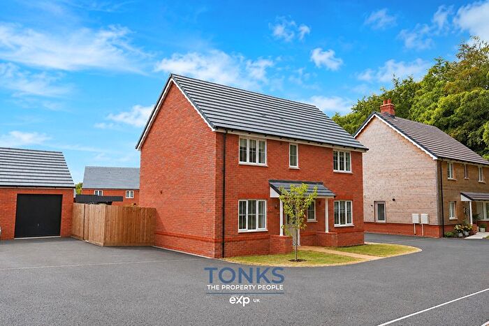 4 Bedroom Detached House For Sale In Gorse Place, Lea Castle, Kidderminster, West Midlands, DY10
