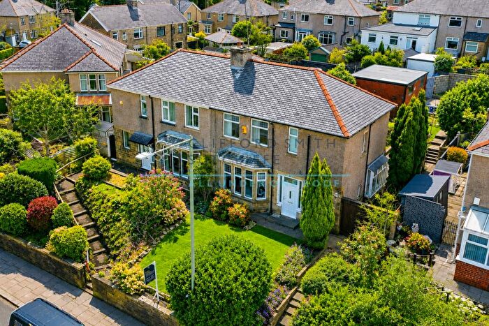 3 Bedroom Semi-Detached House For Sale In Rosehill Mount, Manchester Road, Burnley, BB11