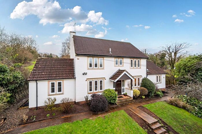 5 Bedroom Property For Sale In Britannia Close, Chilcompton, Radstock, BA3