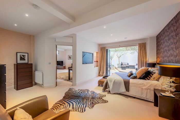 4 Bedroom Maisonette To Rent In Roland Gardens, South Kensington, London, SW7