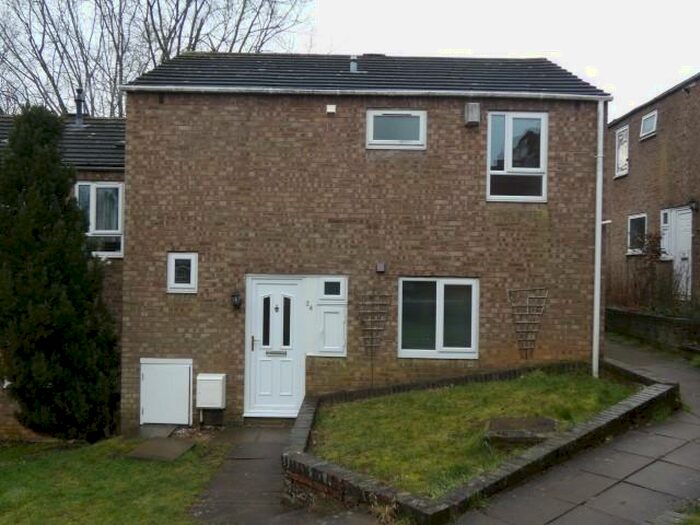 3 Bedroom End Of Terrace House To Rent In Sandpiper Lane, Wellingborough, Northamptonshire, NN8