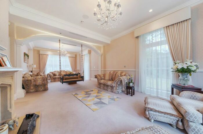 7 Bedroom Detached House To Rent In Mount Park Road, Harrow-On-The-Hill, Harrow, HA1