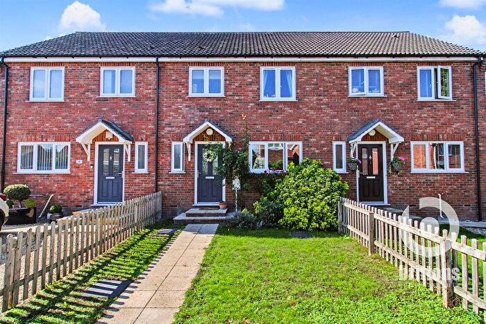 3 Bedroom Terraced House For Sale In Amber Court, King's Lynn, PE30