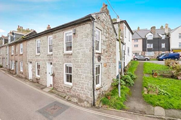 4 Bedroom End Terrace House For Sale In Fore Street, Newlyn, Penzance, Cornwall, TR18