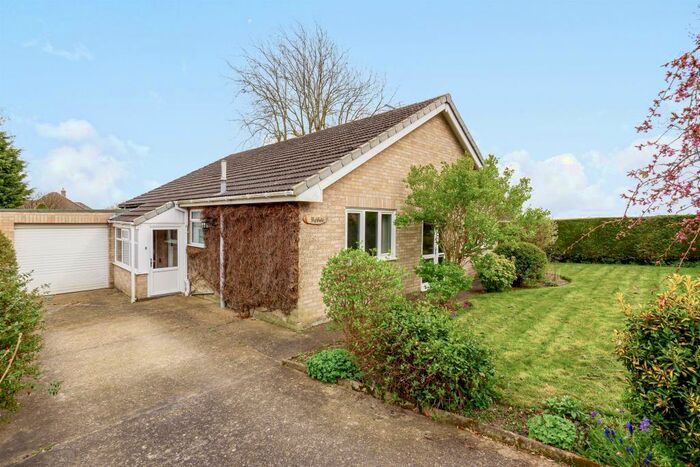 3 Bedroom Detached Bungalow For Sale In Langton Close, Horncastle, Lincs, LN9
