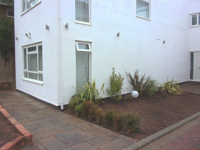 Studio To Rent In Wentworth Way, Bletchley, Milton Keynes, MK3