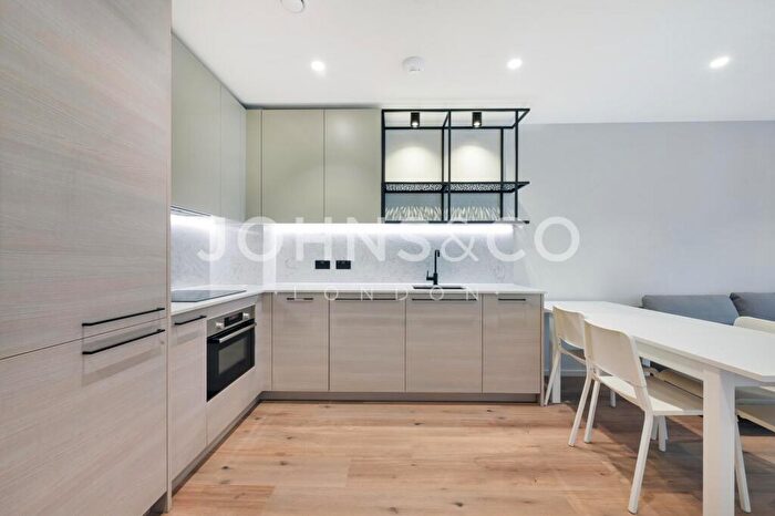 1 Bedroom Apartment To Rent In Barnacle House, Heron Wharf, London, E14