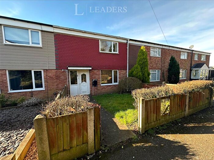2 Bedroom Terraced House For Sale In Shelley Close, Catshill, Bromsgrove, B61