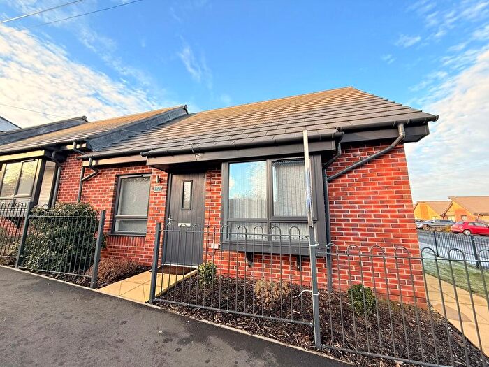 2 Bedroom Bungalow To Rent In Water Lane, South Normanton, Alfreton, DE55