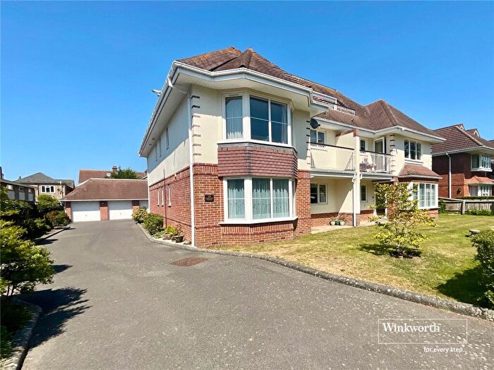 2 Bedroom Penthouse For Sale In Wortley Road, Highcliffe, Christchurch, Dorset, BH23