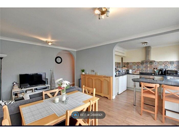 1 Bedroom Flat To Rent In Hevelius Close, London, SE10