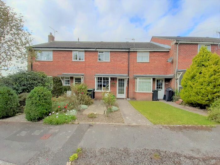 2 Bedroom Terraced House To Rent In Ash Close, Shaftesbury, SP7