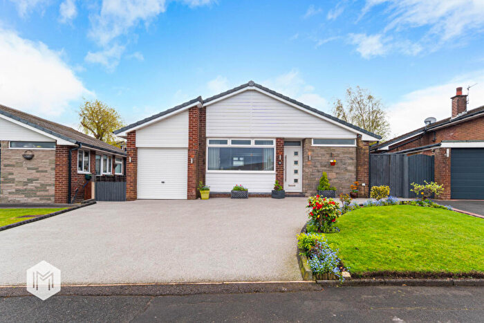 3 Bedroom Bungalow For Sale In South Drive, Bolton, Greater Manchester, BL2