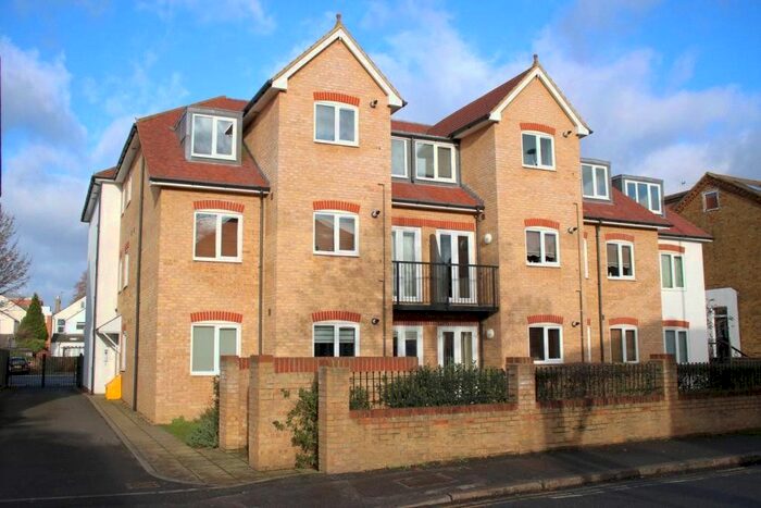 1 Bedroom Flat To Rent In Hooper Court, Gresham Road, Staines-Upon-Thames, Surrey, TW18