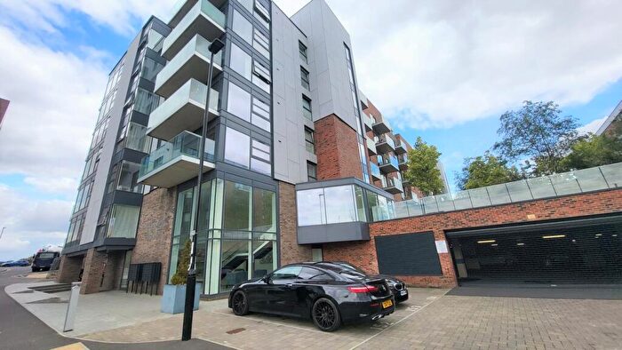 2 Bedroom Apartment For Sale In East Station Road, Fletton Quays, Peterborough, PE2