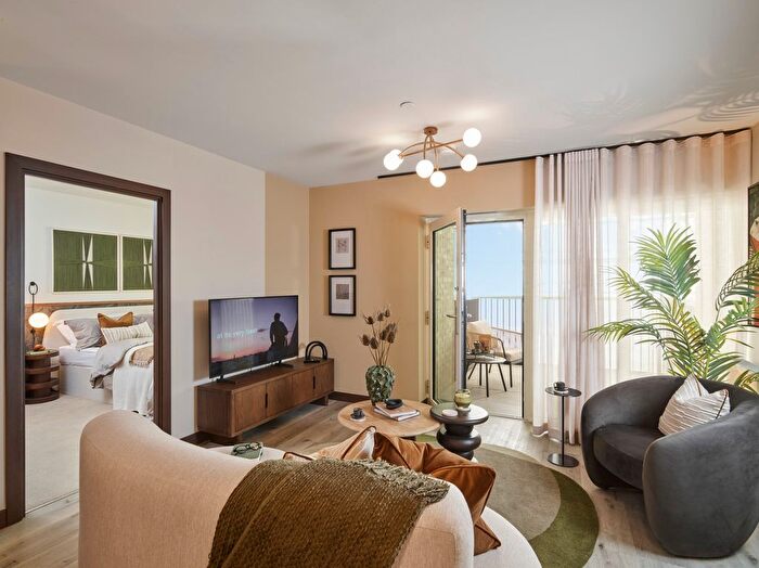 2 Bedroom Flat For Sale In Jasper Wharf, Abbey Green Walk, Off Abbey Road, Barking, IG11