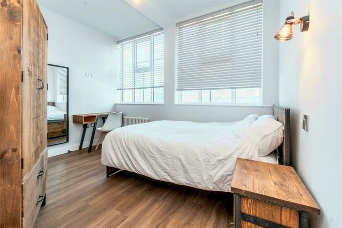 2 Bedroom Apartment To Rent In St James Terrace, Nottingham, NG1