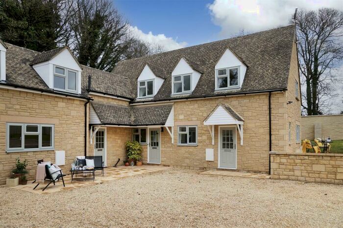 2 Bedroom Terraced House For Sale In Wyck Hill, Stow On The Wold, Cheltenham, GL54
