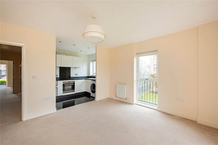 2 Bedroom Apartment For Sale In Swannell Way, London, NW2