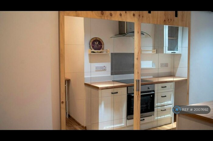 1 Bedroom Flat To Rent In Carter Lane, Nottinghamshire, NG18