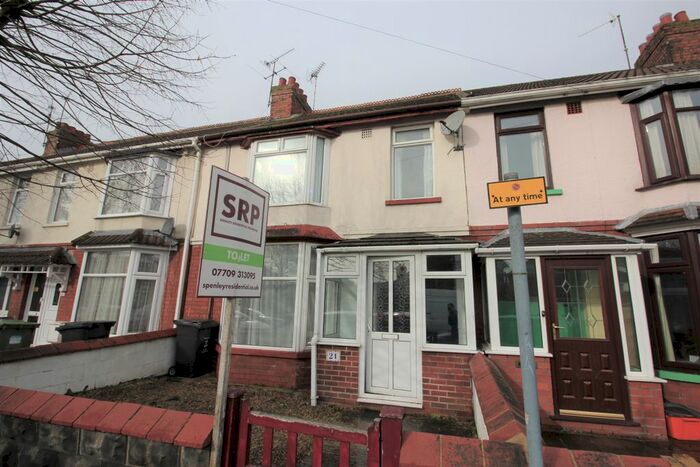 3 Bedroom Terraced House To Rent In Shrivenham Road, Swindon, SN1