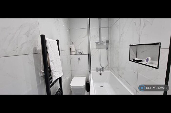 4 Bedroom Terraced House To Rent In Harwich Road, Colchester, CO4