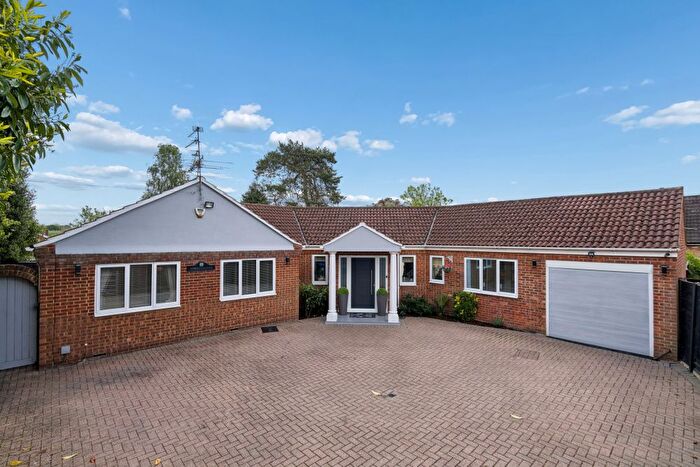 3 Bedroom Detached Bungalow For Sale In Wexham Woods, Wexham, SL3