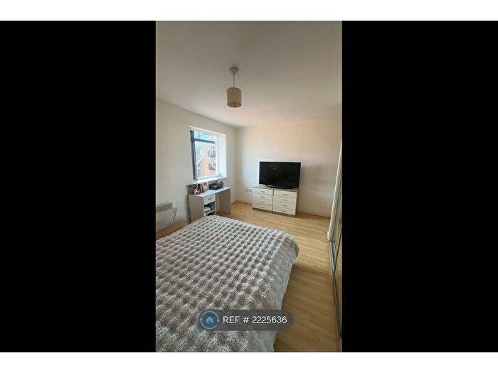 1 Bedroom Flat To Rent In Sherborne St, Birmingham, B16