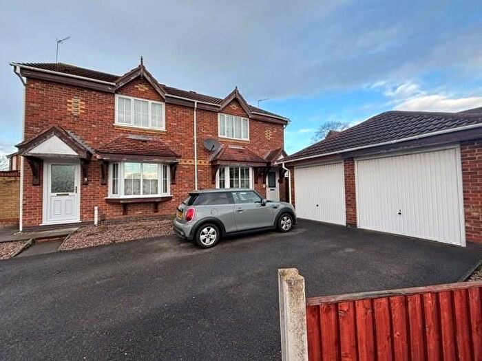 3 Bedroom Semi-Detached House To Rent In North Road, Long Eaton, Nottingham, NG10