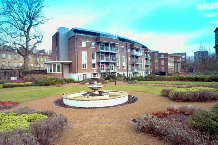 2 Bedroom Flat To Rent In Nautilus Building, Myddelton Passage, Islington, London, EC1R