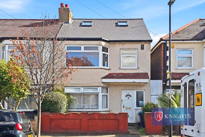 5 Bedroom House For Sale In Clarendon Road, London, N18